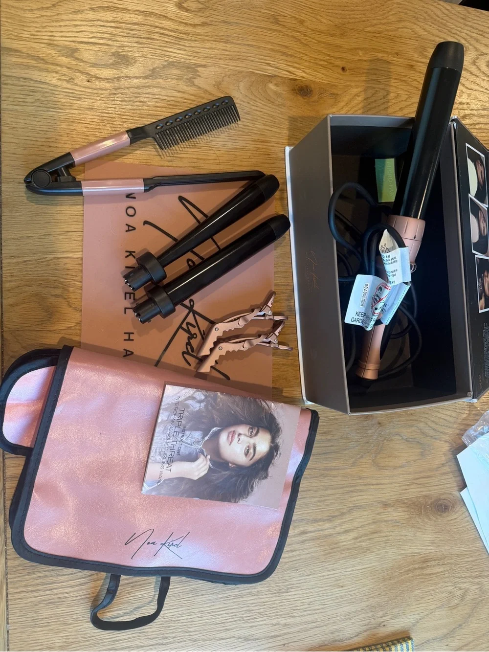 Triple Barrel Curling Wand Set - Rose Gold - full set. Brand new